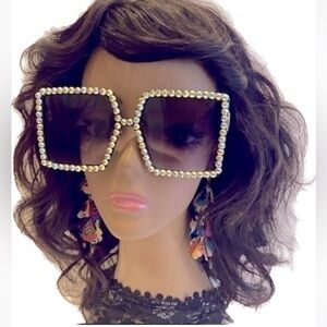 Oversized Jewel lined sunglasses